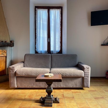 Breva Loft Tra Gli Ulivi Ed Il Lago เบลลาโจ ภายนอก รูปภาพ