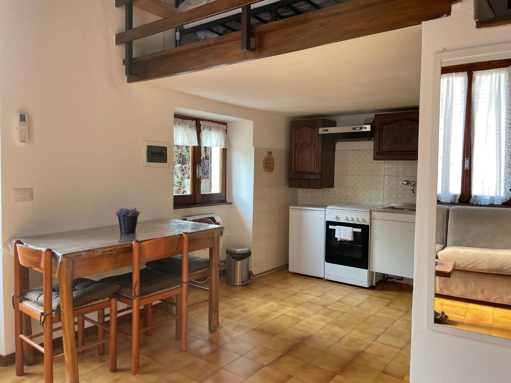 Breva Loft Tra Gli Ulivi Ed Il Lago เบลลาโจ ภายนอก รูปภาพ