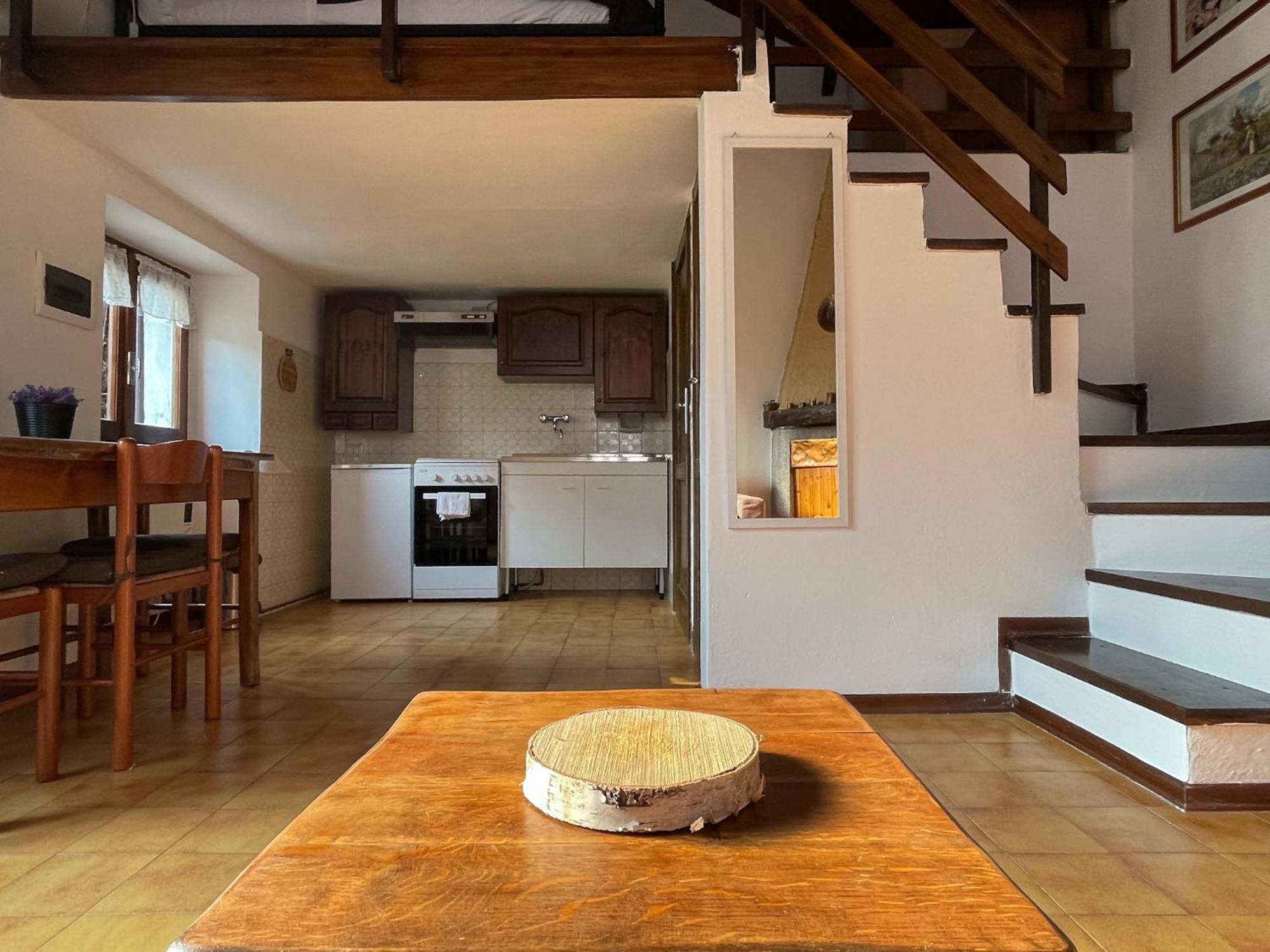 Breva Loft Tra Gli Ulivi Ed Il Lago เบลลาโจ ภายนอก รูปภาพ